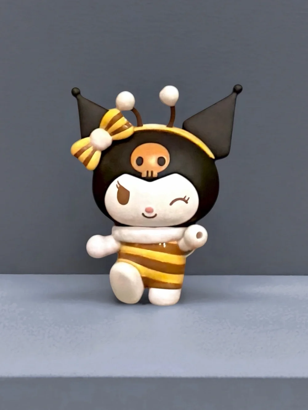 Sanrio Characters Little Bee Concert Series Figure Kuromi